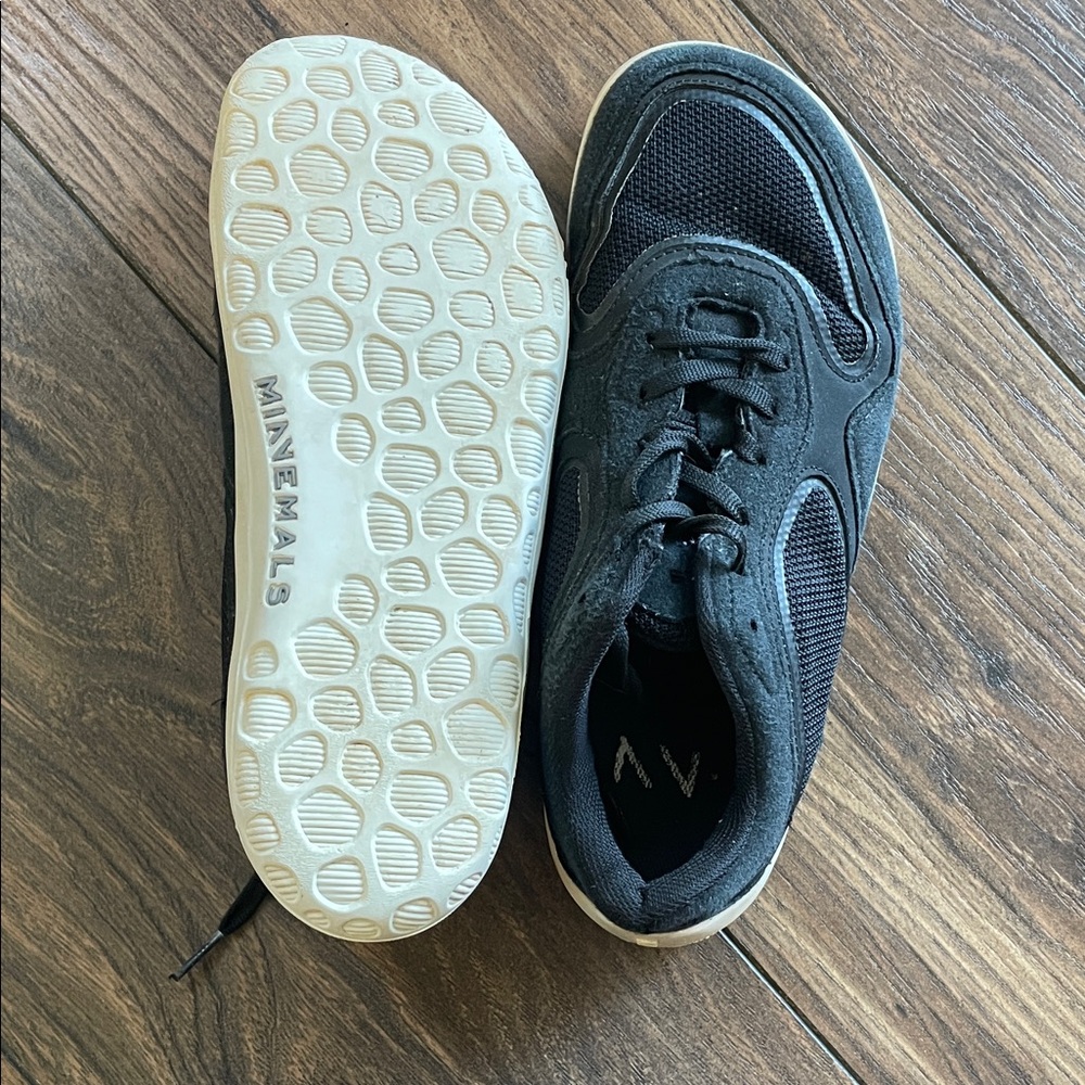 Minnemals shoes